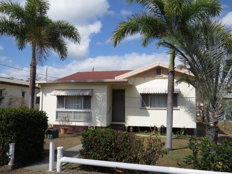 37 Brisbane Street, Bowen QLD 4805