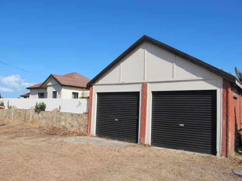 29 Mitchell Street, Bowen QLD 4805