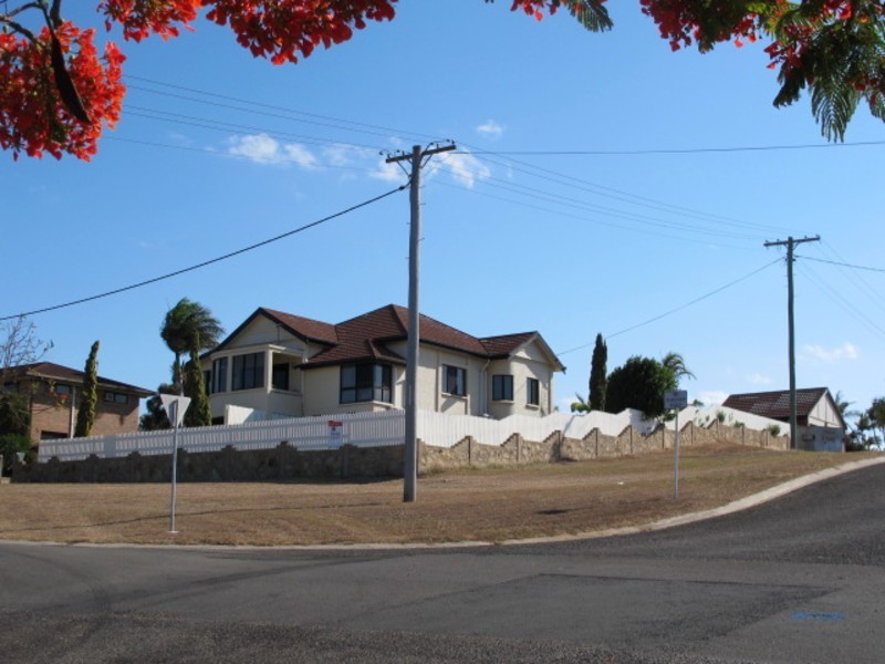 29 Mitchell Street, Bowen QLD 4805