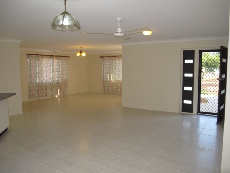 6 King Street, Bowen QLD 4805