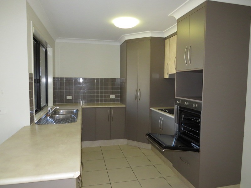 11 Lexington Court, Bowen QLD 4805