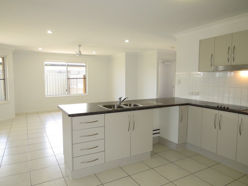 16 Lexington Court, Bowen QLD 4805