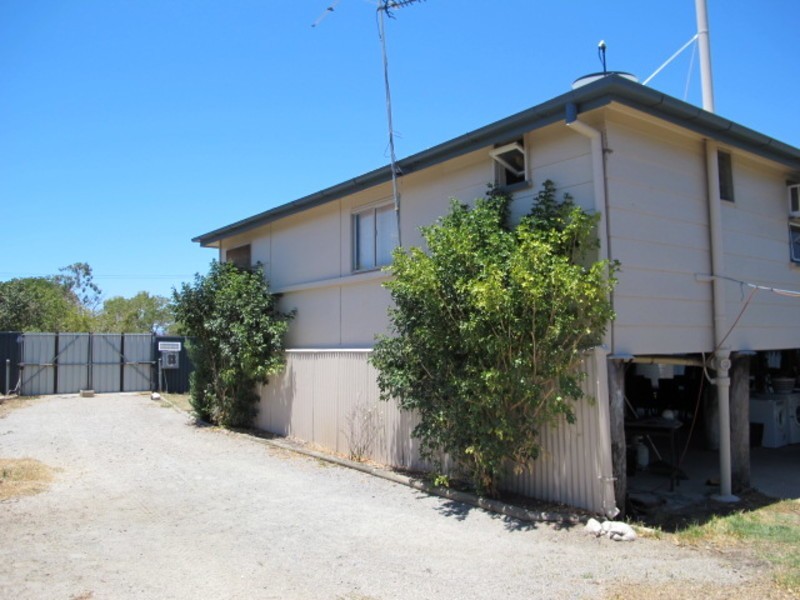 42 Kennedy Street, Bowen QLD 4805
