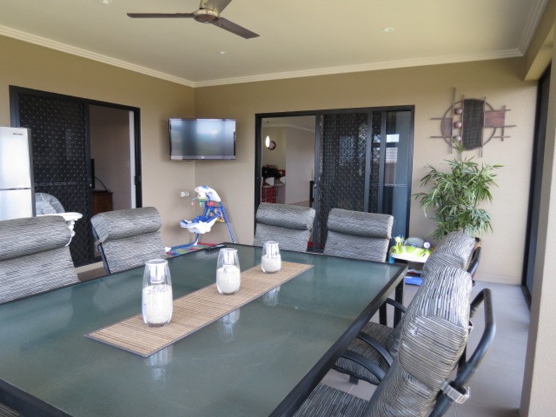 1 Cypress Crescent, Bowen QLD 4805