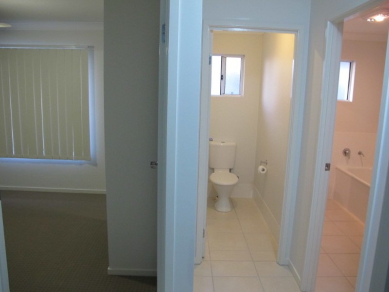 7 Cowrie Street, Bowen QLD 4805