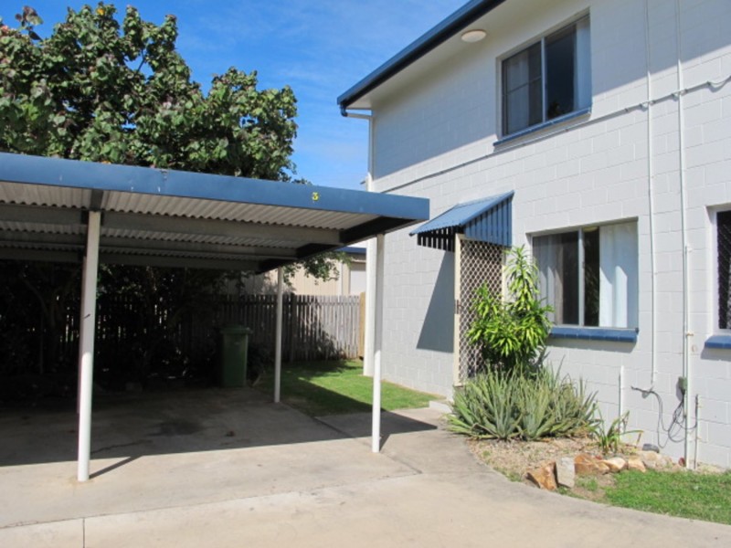 3/121 Herbert Street, Bowen QLD 4805