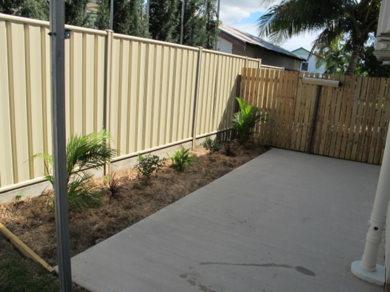 3/121 Herbert Street, Bowen QLD 4805