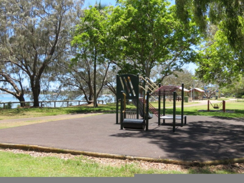 85 Horseshoe Bay Road, Bowen QLD 4805