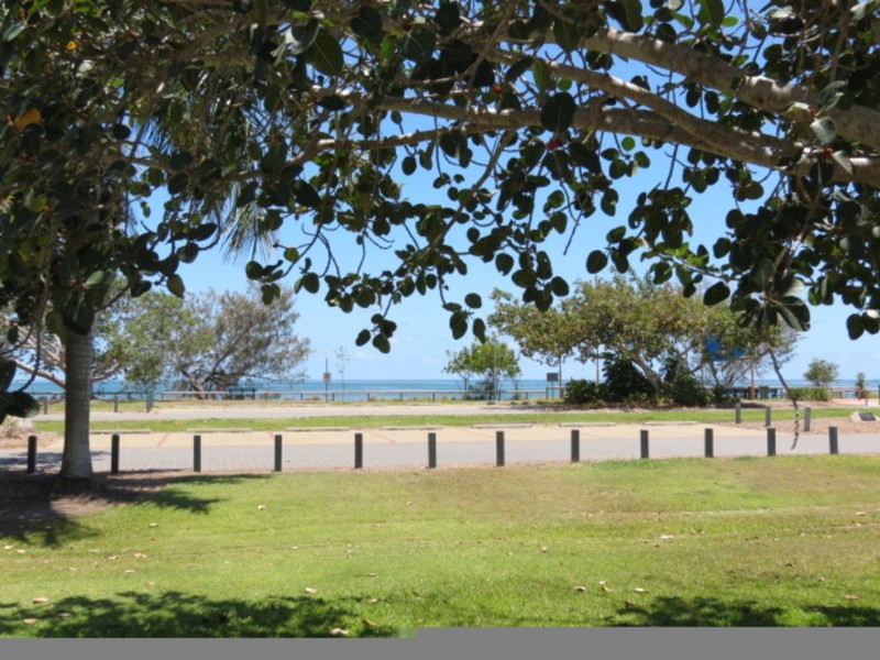 85 Horseshoe Bay Road, Bowen QLD 4805