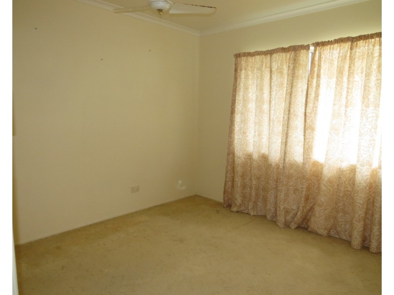 52 Whitsunday Street, Bowen QLD 4805