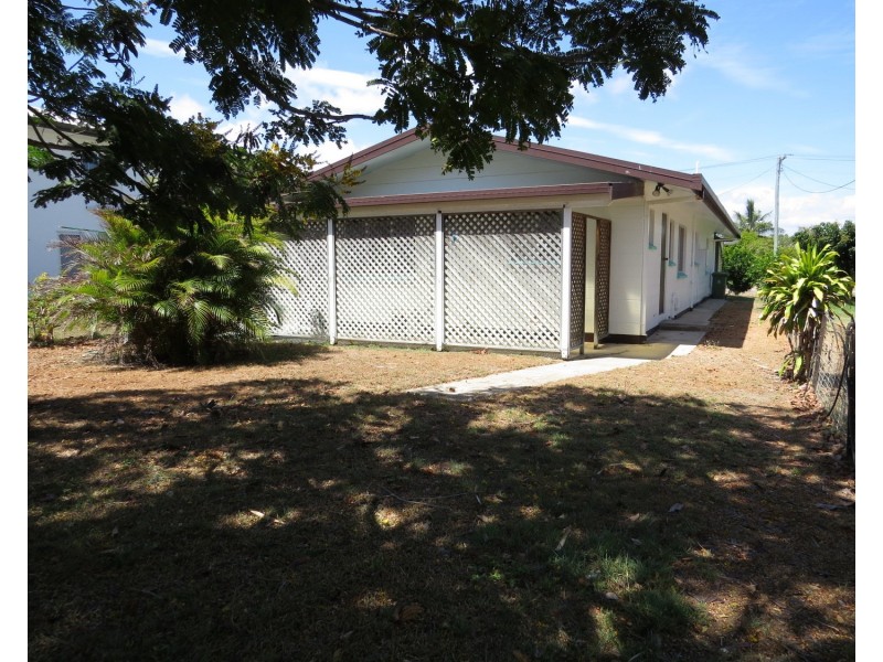 52 Whitsunday Street, Bowen QLD 4805