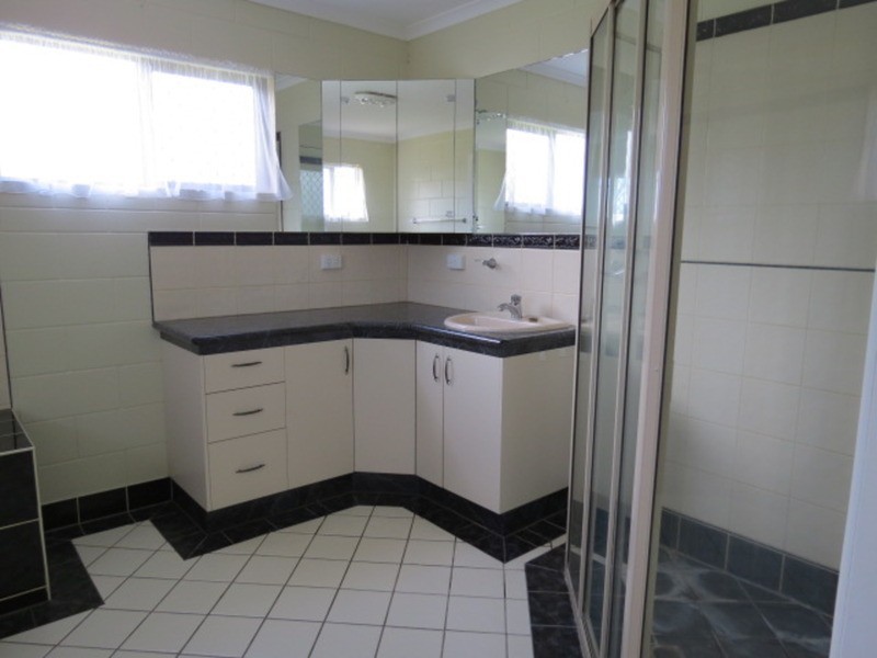 75 Flemington Road, Bowen QLD 4805
