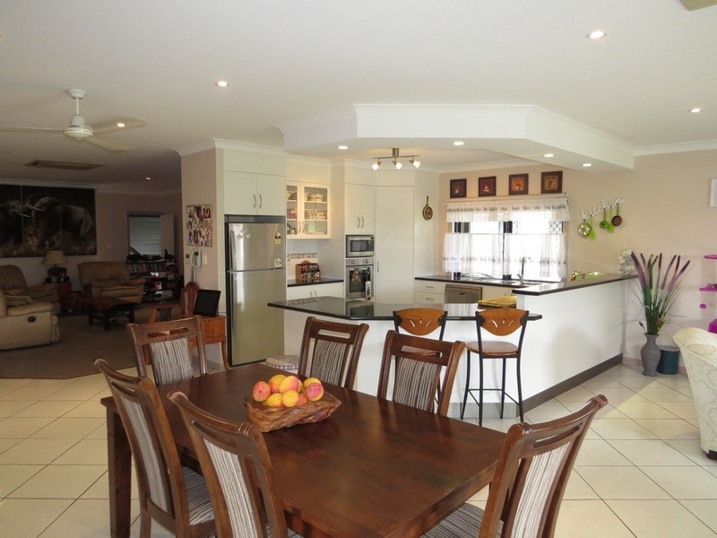 10 Kirkpatrick Court, Bowen QLD 4805