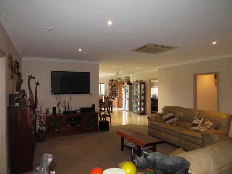 10 Kirkpatrick Court, Bowen QLD 4805