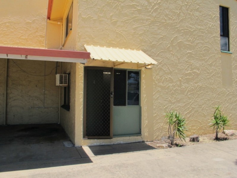 8/2A Powell Street, Bowen QLD 4805