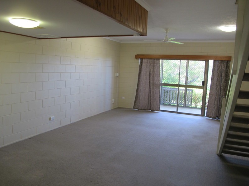 1/60 Herbert Street, Bowen QLD 4805