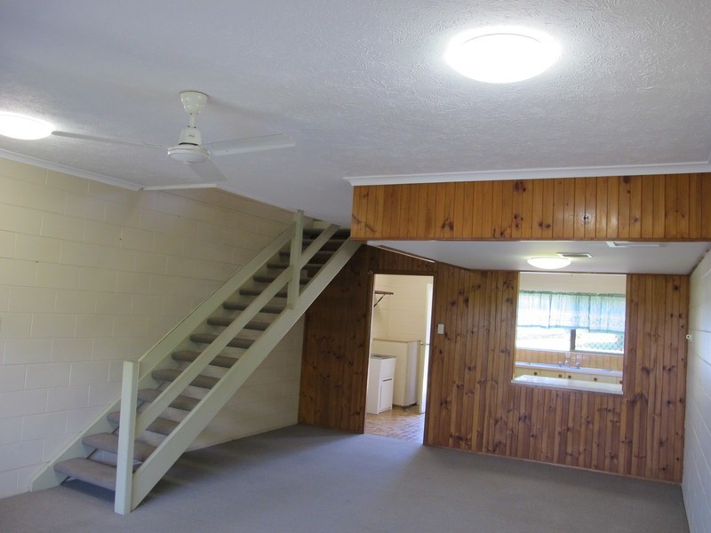 1/60 Herbert Street, Bowen QLD 4805