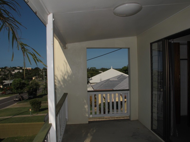 1/60 Herbert Street, Bowen QLD 4805