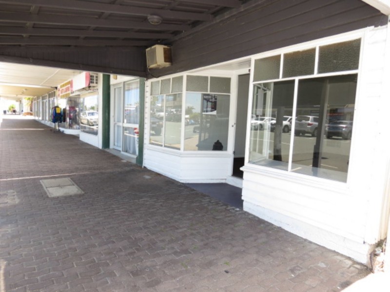 4/39 Powell Street, Bowen QLD 4805