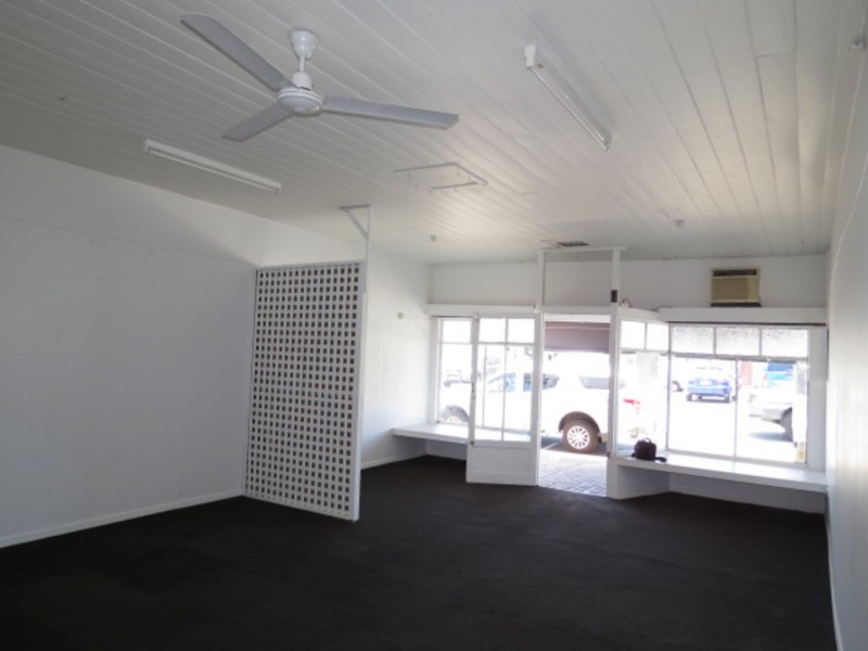 4/39 Powell Street, Bowen QLD 4805