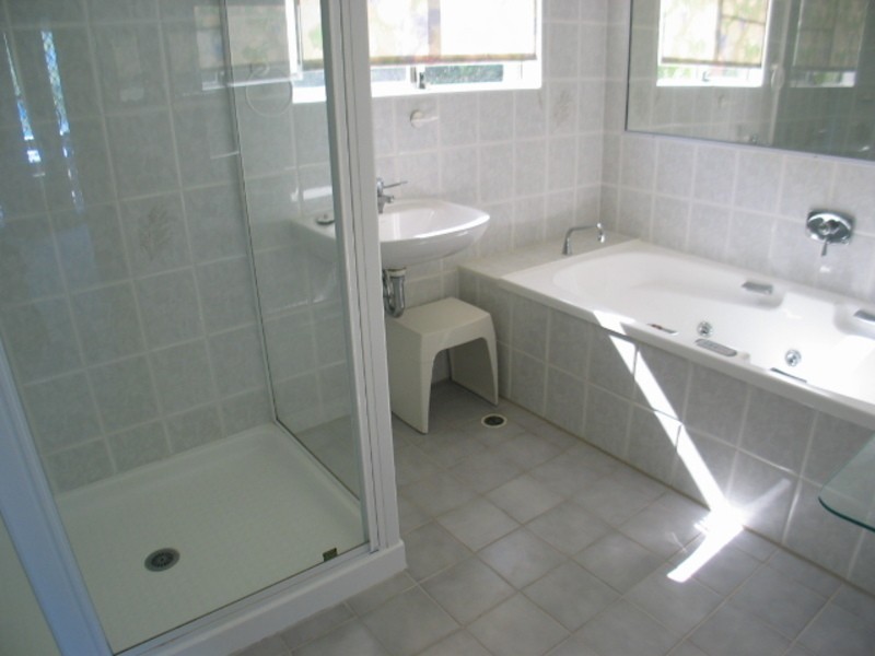 9 Bluewater Parade, Bowen QLD 4805