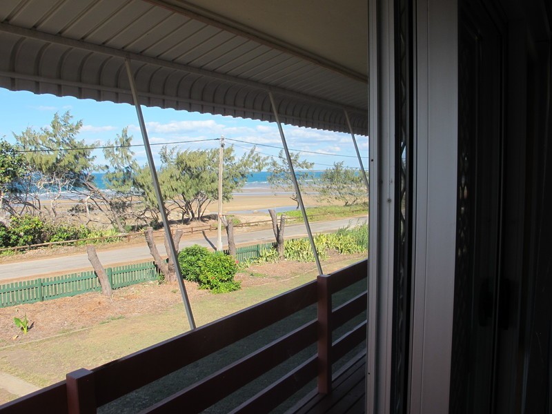 9 Bluewater Parade, Bowen QLD 4805