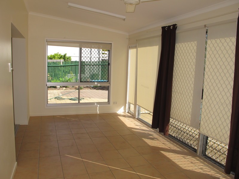 9 Bluewater Parade, Bowen QLD 4805