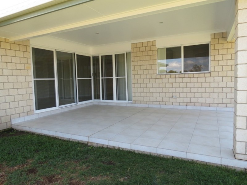 34 Lucinda Place, Bowen QLD 4805
