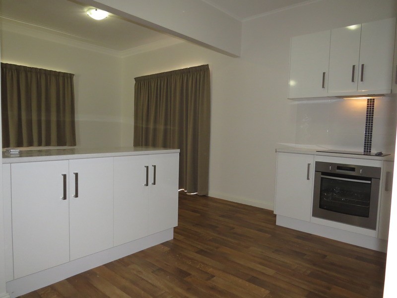 32 Kennedy Street, Bowen QLD 4805