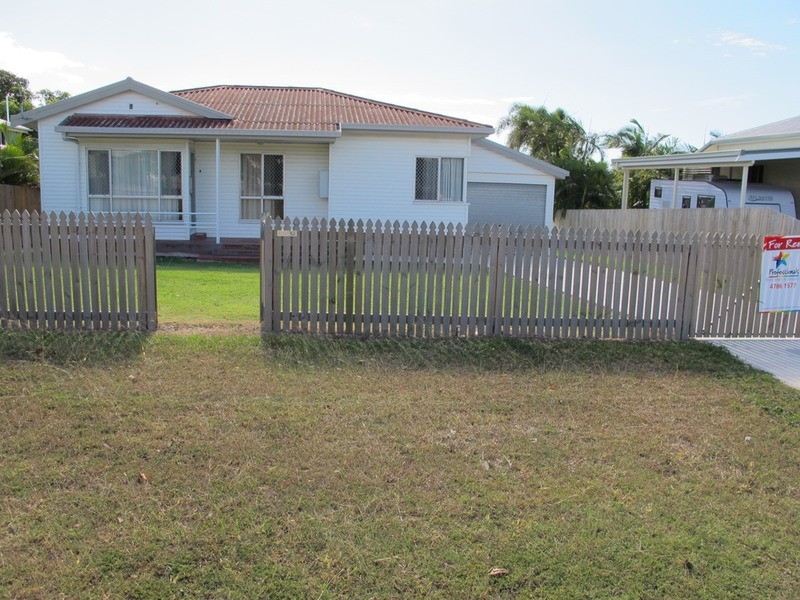 32 Kennedy Street, Bowen QLD 4805