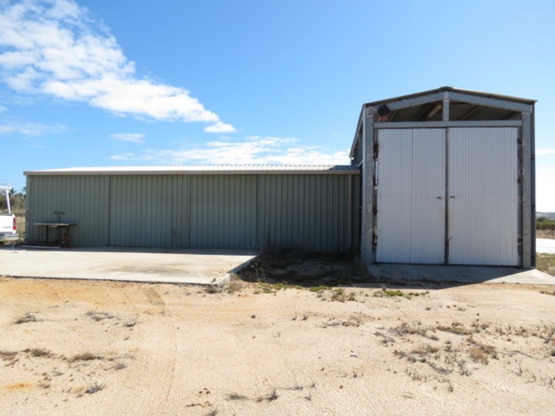 18498 Bruce Highway, Bowen QLD 4805