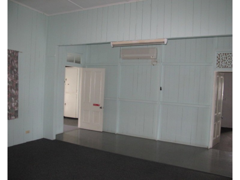 52 Herbert Street, Bowen QLD 4805