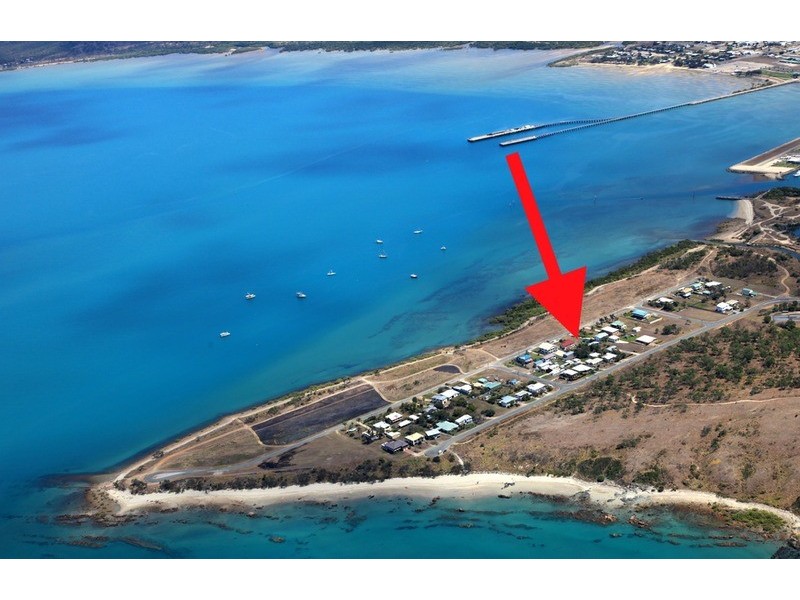 30 Wentworth Street, Bowen QLD 4805