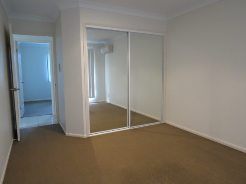 2/98 a Williams Street, Bowen QLD 4805