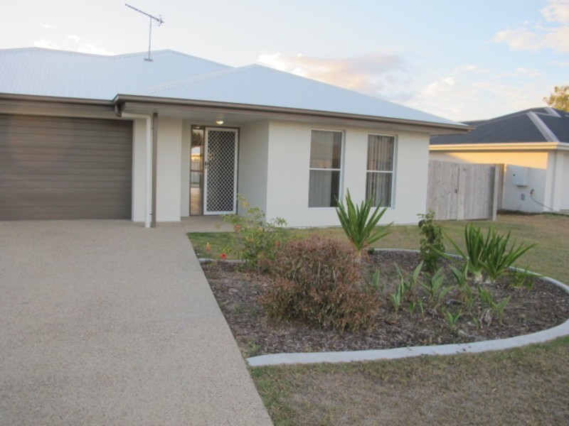 5 Cowrie Street, Bowen QLD 4805