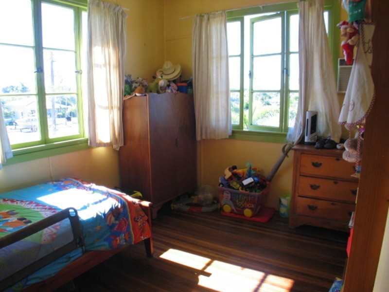 105 Powell Street, Bowen QLD 4805