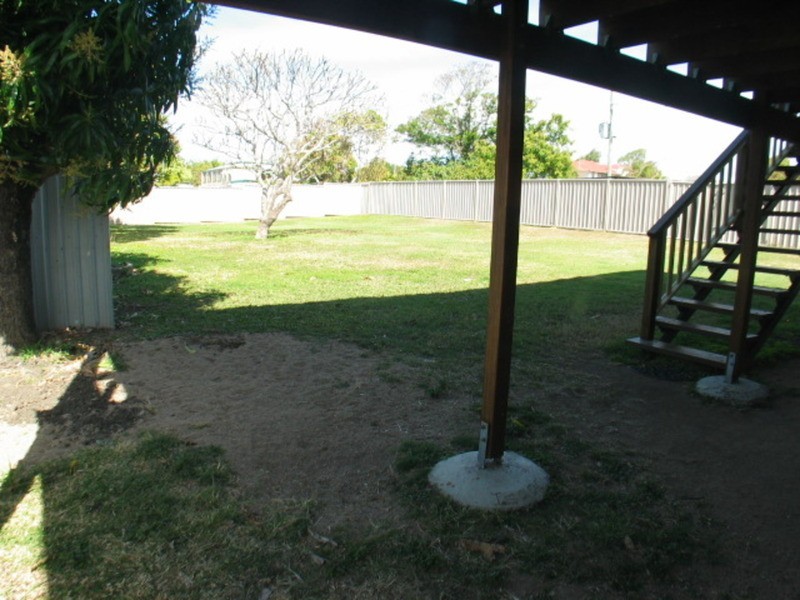 105 Powell Street, Bowen QLD 4805