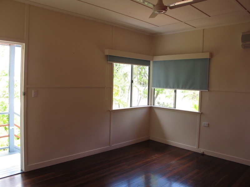 15 Russell Street, Bowen QLD 4805