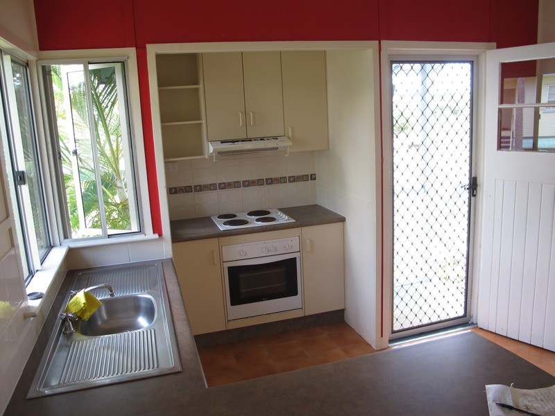 15 Russell Street, Bowen QLD 4805