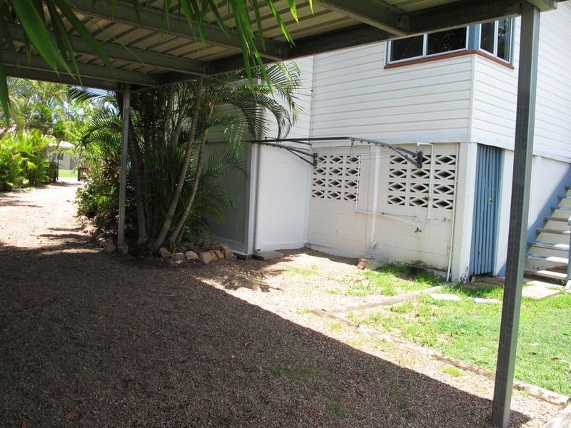 15 Russell Street, Bowen QLD 4805