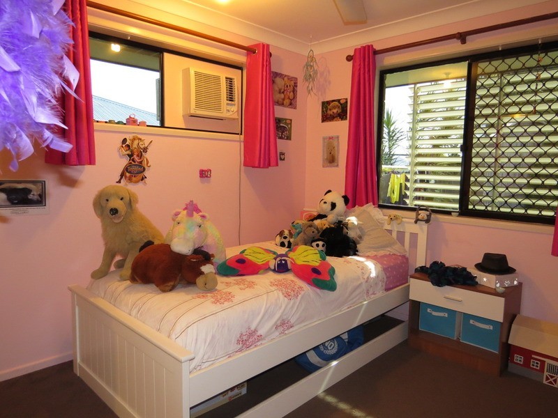 1 Gilbert Street, Bowen QLD 4805