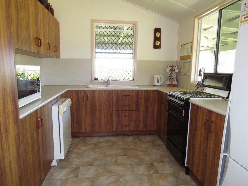 18059 Bruce Highway, Bowen QLD 4805