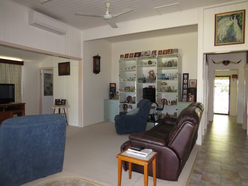 18059 Bruce Highway, Bowen QLD 4805
