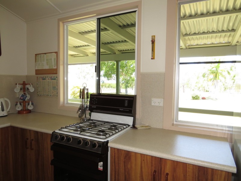 18059 Bruce Highway, Bowen QLD 4805