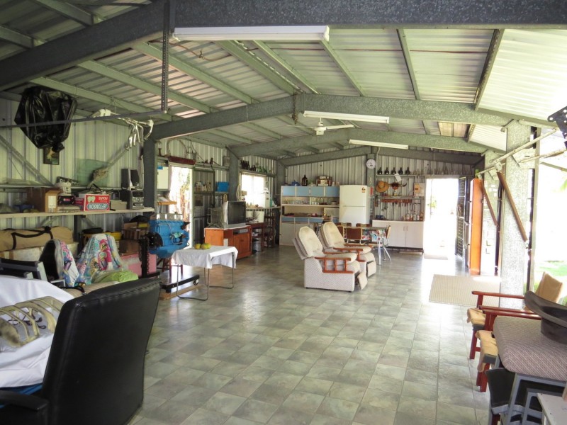 18059 Bruce Highway, Bowen QLD 4805