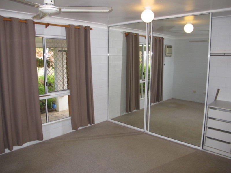 81 Poole Street, Bowen QLD 4805