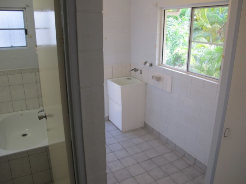 81 Poole Street, Bowen QLD 4805