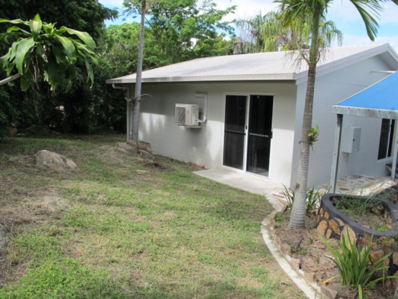 81 Poole Street, Bowen QLD 4805