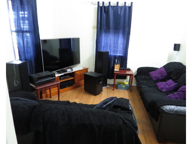 2 Belgravia Road, Bowen QLD 4805