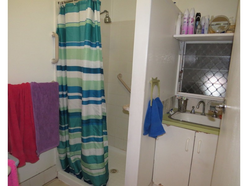 2 Belgravia Road, Bowen QLD 4805